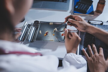 Doctors are meeting at the hospital to discuss treatment options and share experiences with colleagues.
