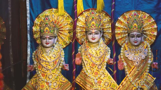 Ram Sita and Lakshman Idols Together &ndash; Symbol of Dharma and Family Devotion