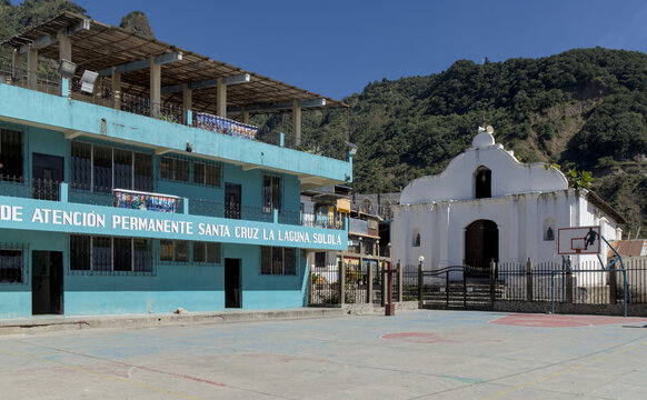 Hospital building in a Mayan village on Lake Atitlan in Guatemala bearing the sign "Centro de Atenci&oacute;n Permanente Santa Cruz la Laguna, Solola."