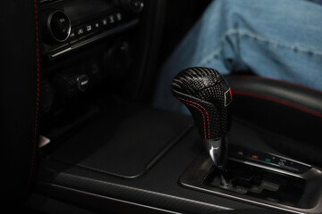 Drivers find it easier to use automatic transmissions than manual transmissions.