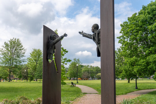 Indianapolis, Indiana: Landmark for Peace commemorating the site where Robert Kennedy delivered speech on the night of Dr. Martin Luther King Jr&rsquo;s assassination. King Kennedy neighborhood