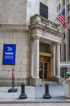 VanEck at New York Stock Exchange (NYSE) on Wall Street, Manhattan, New York, NY, USA. August 27, 2025