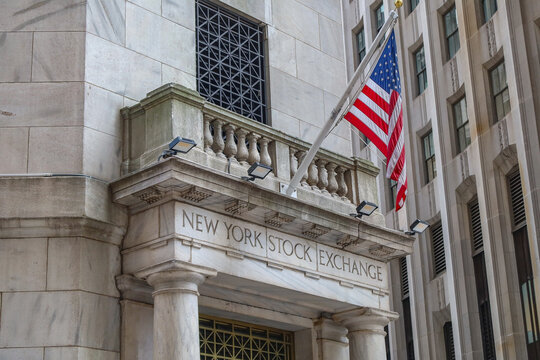New York Stock Exchange (NYSE) on Wall Street, Manhattan, New York, NY, USA. August 27, 2025