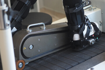 Foot placement on therapy robot
