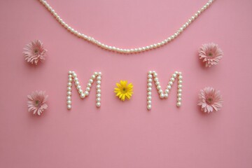 Pearl necklace in M shape for mom with delicate pink flowers
