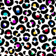 Fototapeta premium Abstract colorful animal seamless pattern. Hand-drawn leopard skin motifs bright