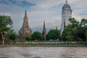 Fototapeta premium River Kwai in Kanchanaburi, Thailand, with its architecture and temples