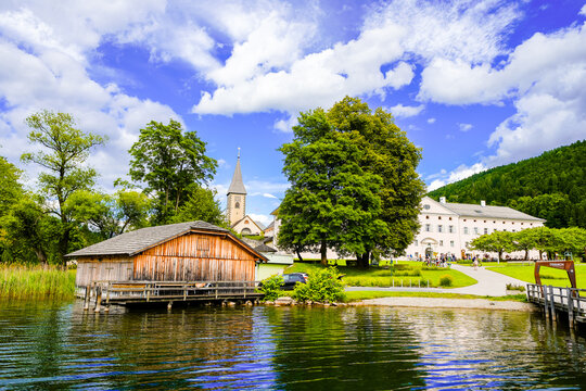 View of the idyllic landscape at Lake Ossiach. Nature by the lake near Villach in Carinthia.
