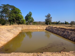 The reserve water source in the farmer's farm.