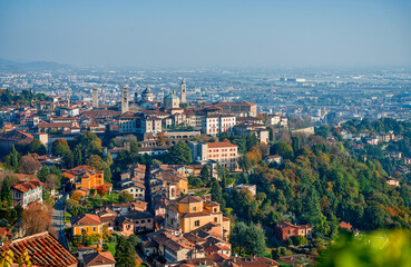 Obraz premium Panoramic view of Bergamo Citta Alta skyline at sunset, Lombardy, Italy
