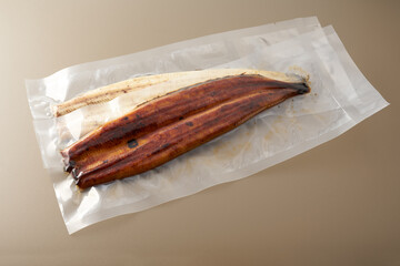 うなぎの白焼きと蒲焼　 イメージ
