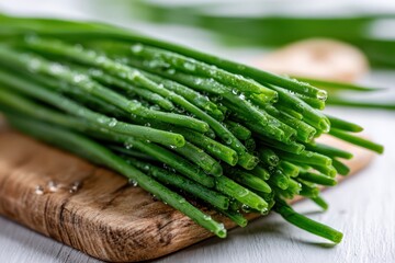 Neatly arranged chives for garnish and cooking in crisp green tones