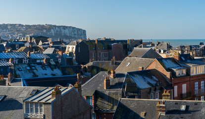 Toits de Mers-les-Bains, ville baln&eacute;aire de la Somme, Hauts-de-France, France