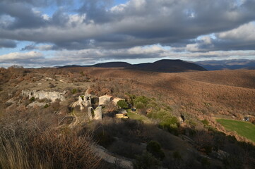 LE VIEUX REDORTIERS (Provence)