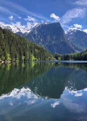 Fototapeta premium lake in the mountains