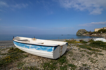 Barca sulla spiaggia