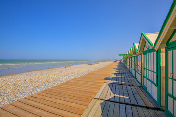 Cabines de plage &agrave; Cayeux-sur-mer, Hauts-de-France