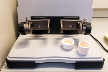 Mixer mill and grinding jars of mixer mill are used for the pulverization of soft, hard, brittle materials.