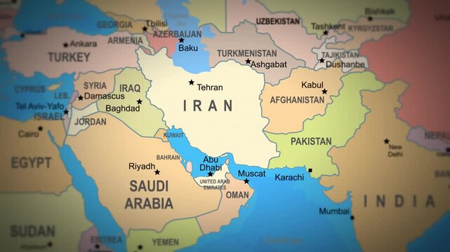 Detailed political map focusing on Persian Gulf and neighboring countries