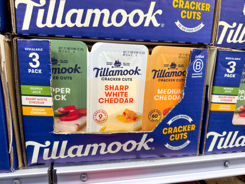 Tillamook Cracker Cuts Cheddar Three Pack Display At Costco