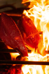 高知の豪快藁焼き鰹のタタキ