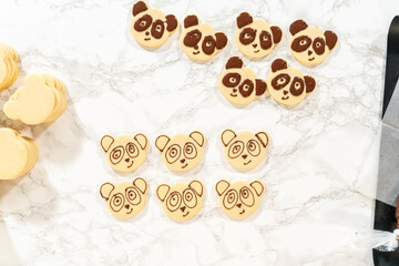 Rich Chocolate Royal Icing for Decorating