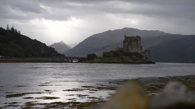 Chateau dans les highlands ecossais - Eilean Donan Castle