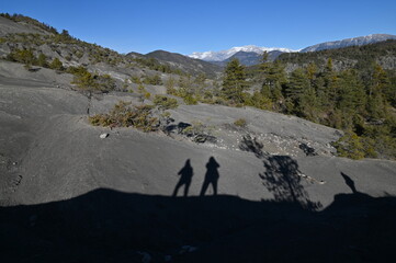 Terres  noires d'Archail (Provence)