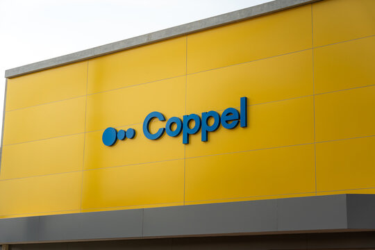 Coppel store, Coppel department store facade and signage, BanCoppel, Afore Coppel, Agust&iacute;n Coppel Luken, Enrique Tamayo, Guadalajara, Jalisco, M&eacute;xico, January, 14, 2026. 