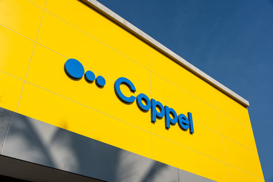 Coppel store, Coppel department store facade and signage, BanCoppel, Afore Coppel, Agust&iacute;n Coppel Luken, Enrique Tamayo, Guadalajara, Jalisco, M&eacute;xico, January, 14, 2026. 