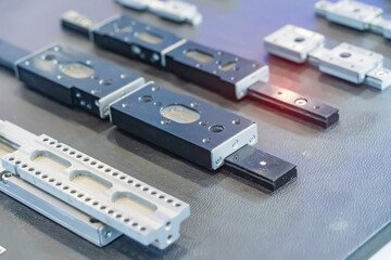 precision linear ball bearing and guide way support of machine for industrial work