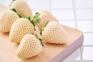 白いちご「ミルキーベリー」