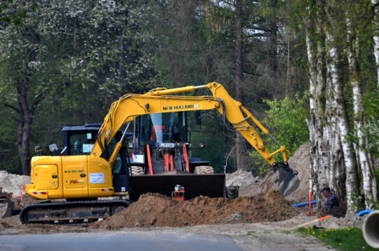 New Holland Minibagger #Baumaschine ideal f&uuml;r Bau, Landwirtschaft und anderes im Einsatz auf der Baustelle.