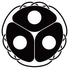 家紋です。三つ陣笠といいます。