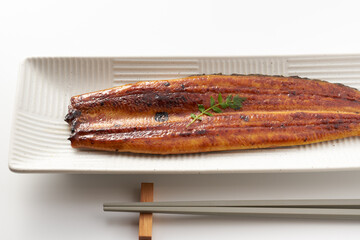 うなぎの蒲焼き イメージ