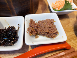 牛そぼろの生姜煮