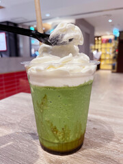 濃厚抹茶シェイク