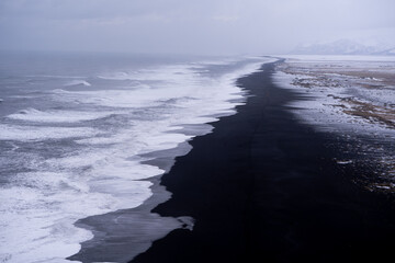 Fototapeta premium Black sand beach 