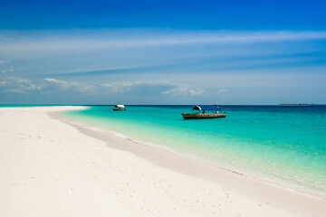 Fototapeta premium Fishing Boats Anchoring On Tropical Ocean Shore