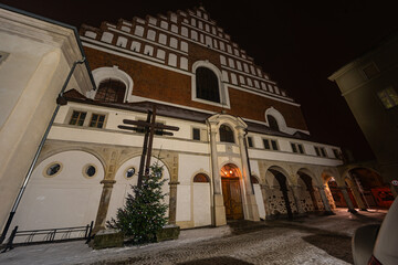 Kościół pod wezwaniem Wniebowzięcia Najświętszej Maryi Panny w mieście Żagań w Polsce. Stanowi on element zespołu augustiańskiego.. Zimowa noc. © boguslavus