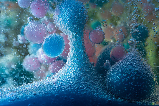 Mesmerizing view of colorful bubbles in abstract artwork