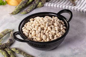 Raw dry white beans heap
