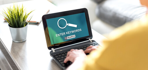 Keywords search concept on a laptop screen