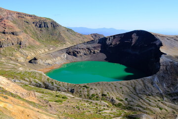 蔵王の御釜　宮城県
