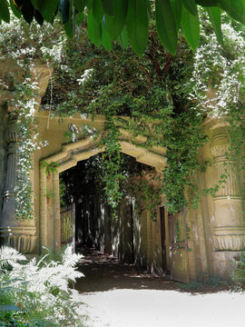 Entrance to the Egyptian Avenue, Highgate Cemetery West, North London, England