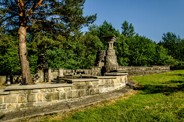 Cmentarz z pierwszej wojny światowej, żołnierze, polegli, gr&oacute;b, mogiła 