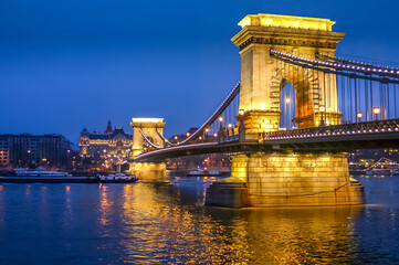Naklejka premium The Chain bridge in Budapest, Hungary