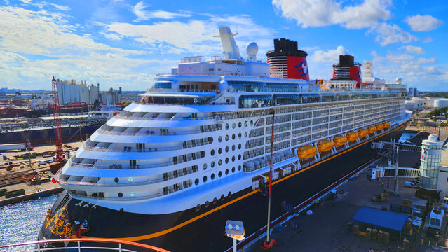 Disney Dream Cruise Ship Port Everglades  Port  Fort Lauderdale Florida USA 01.02.26