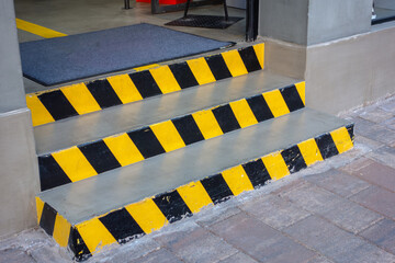 Watch your step in entrance