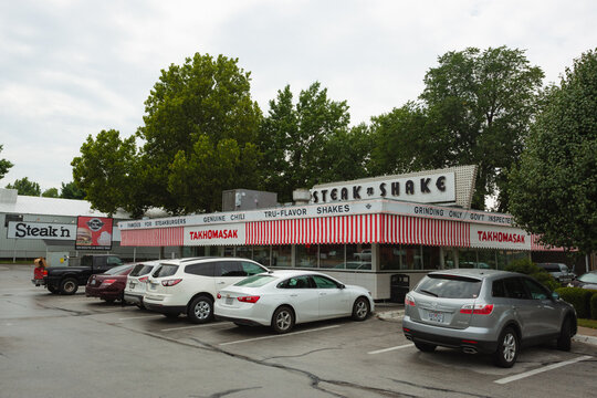 A historic Steak &lsquo;n Shake on Route 66 in Springfield, Missouri, September 2020